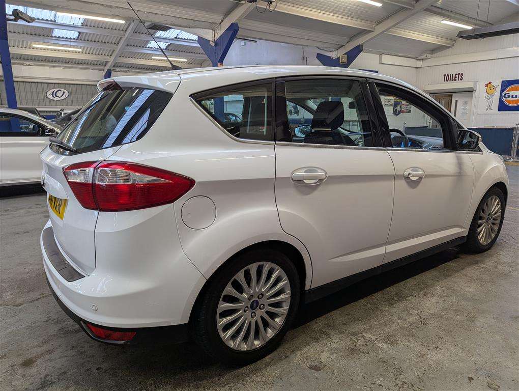 <p>2014 FORD C-MAX TITANIUM **SOLD</p>