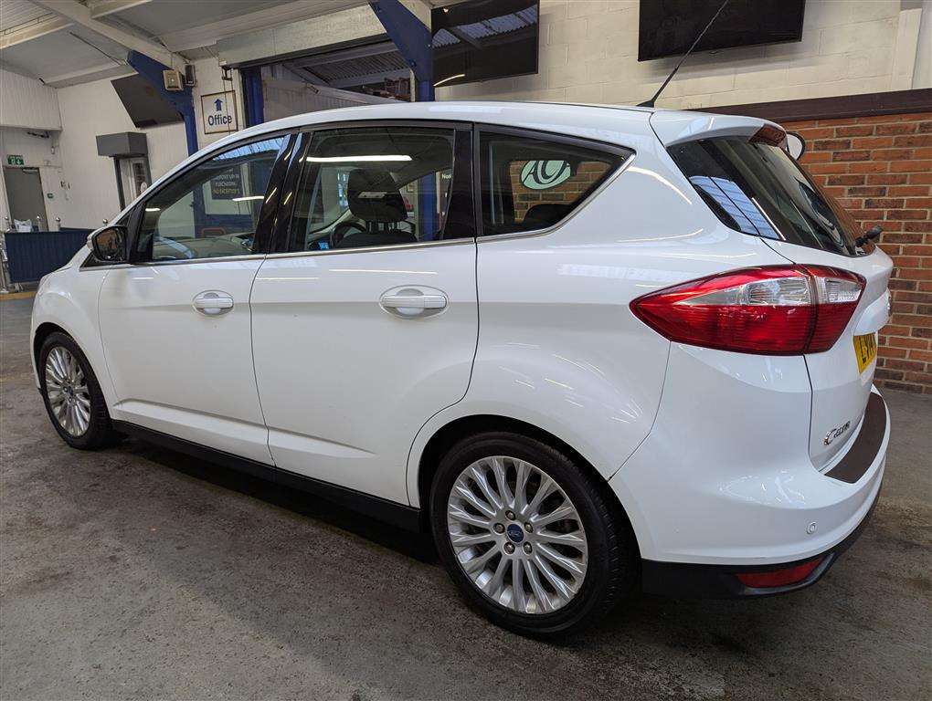 <p>2014 FORD C-MAX TITANIUM **SOLD</p>