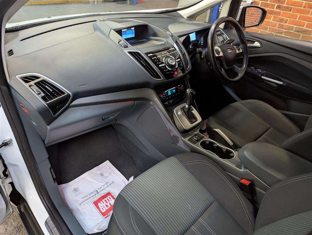 <p>2014 FORD C-MAX TITANIUM **SOLD</p>
