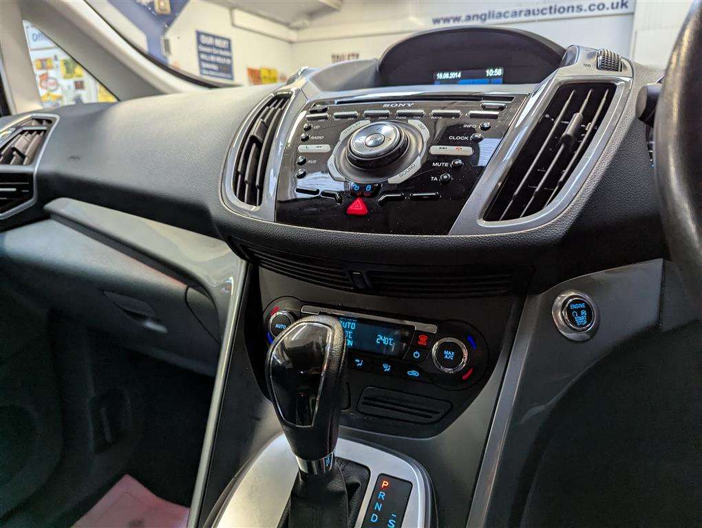 <p>2014 FORD C-MAX TITANIUM **SOLD</p>
