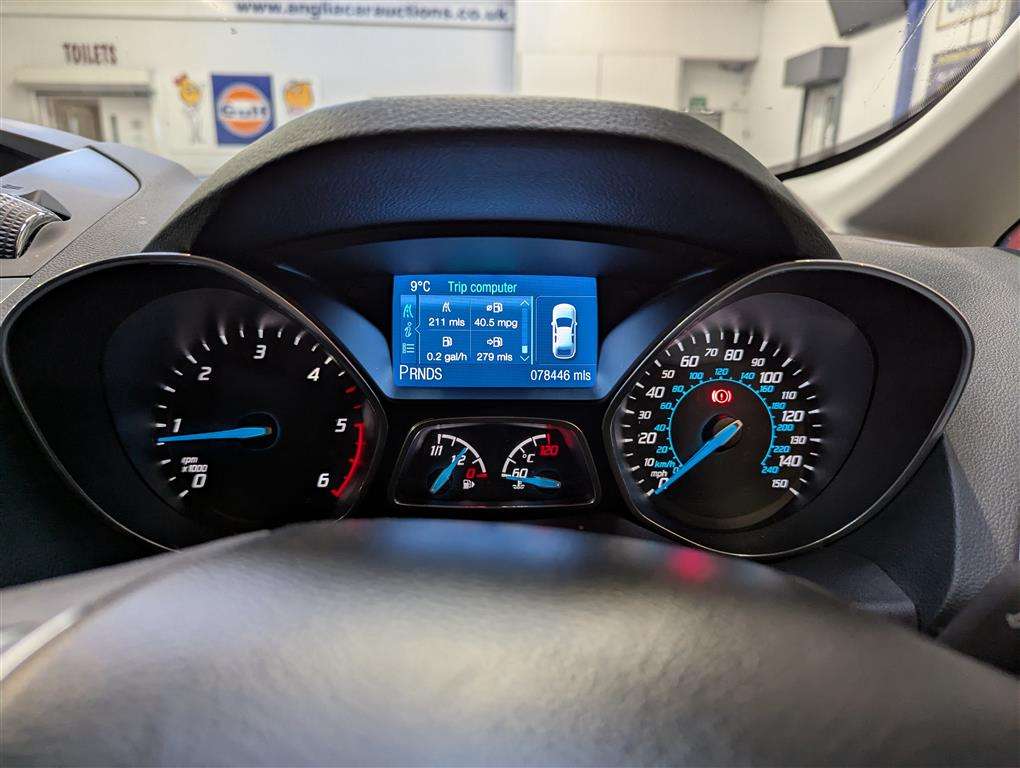 <p>2014 FORD C-MAX TITANIUM **SOLD</p>