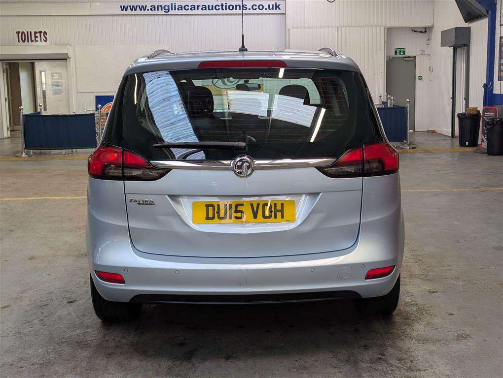 <p>2015 VAUXHALL ZAFIRA TOURER EXCLUSIV</p>