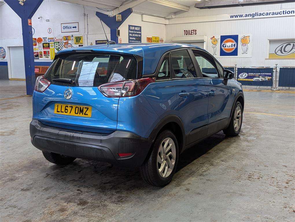 <p>2017 VAUXHALL CROSSLAND **SOLD</p>