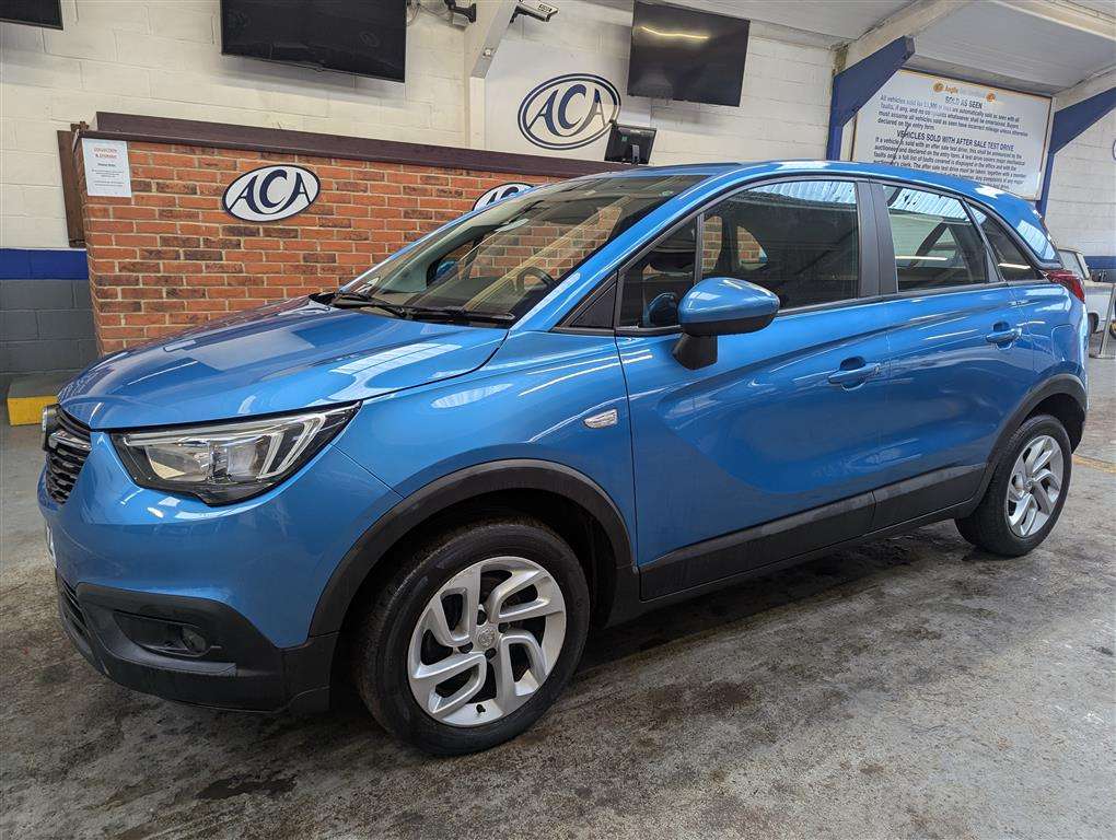 <p>2017 VAUXHALL CROSSLAND **SOLD</p>