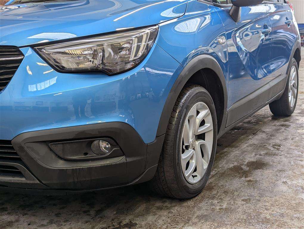 <p>2017 VAUXHALL CROSSLAND **SOLD</p>