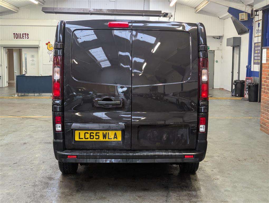 <p>2015 RENAULT TRAFIC SL27 **SOLD</p>