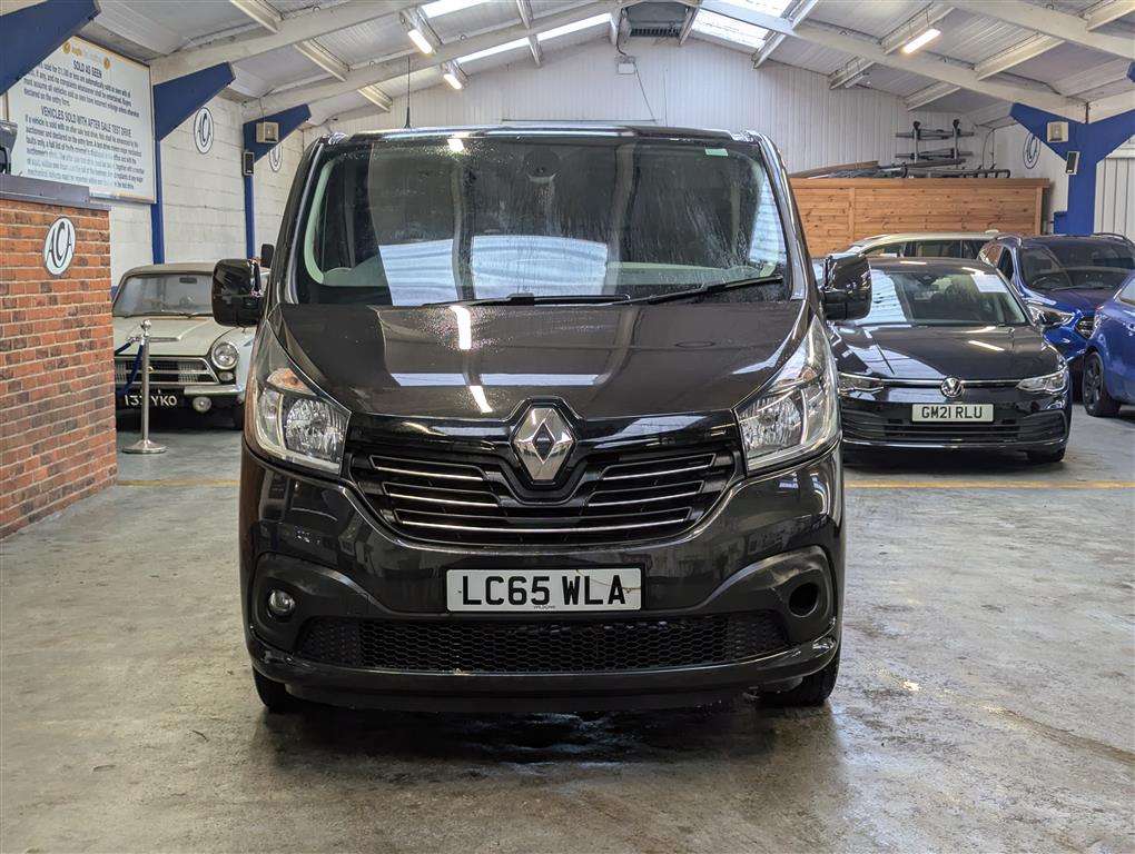 <p>2015 RENAULT TRAFIC SL27 **SOLD</p>