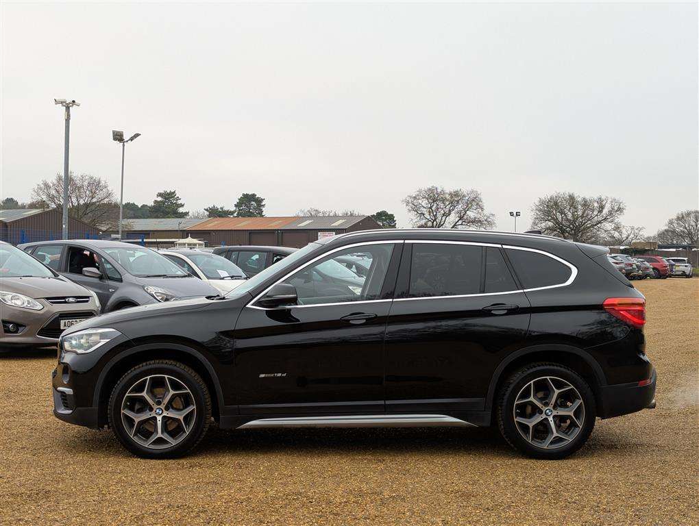 <p>2015 BMW X1 SDRIVE18D XLINE</p>