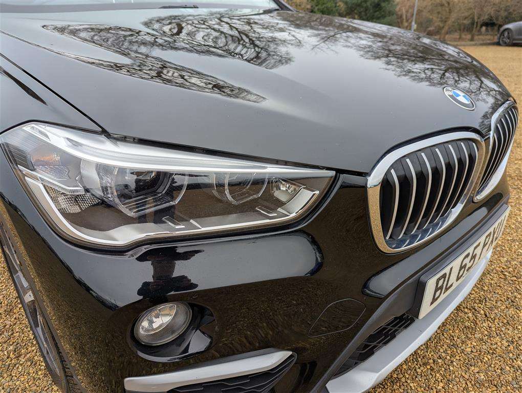 <p>2015 BMW X1 SDRIVE18D XLINE</p>