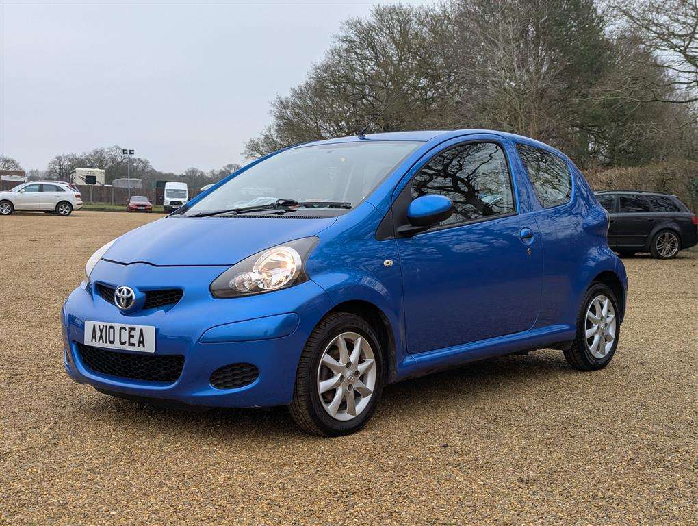 <p>2010 TOYOTA AYGO BLUE VVT-I</p>