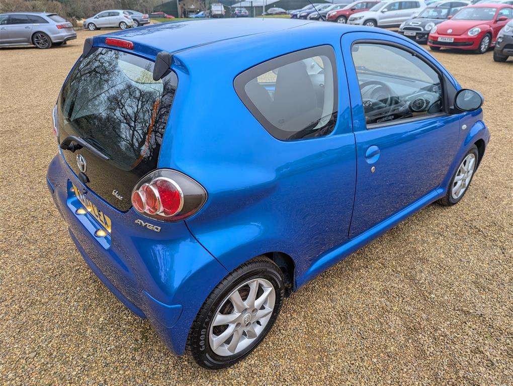 <p>2010 TOYOTA AYGO BLUE VVT-I</p>