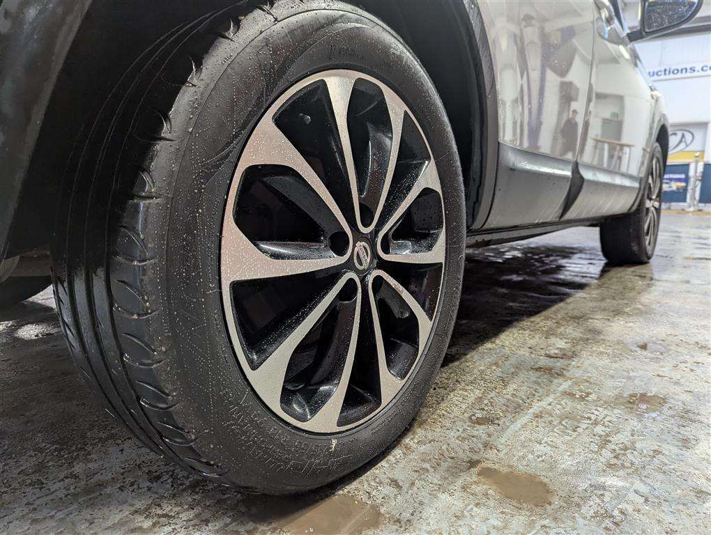 <p>2011 NISSAN QASHQAI N-TEC DCI</p>