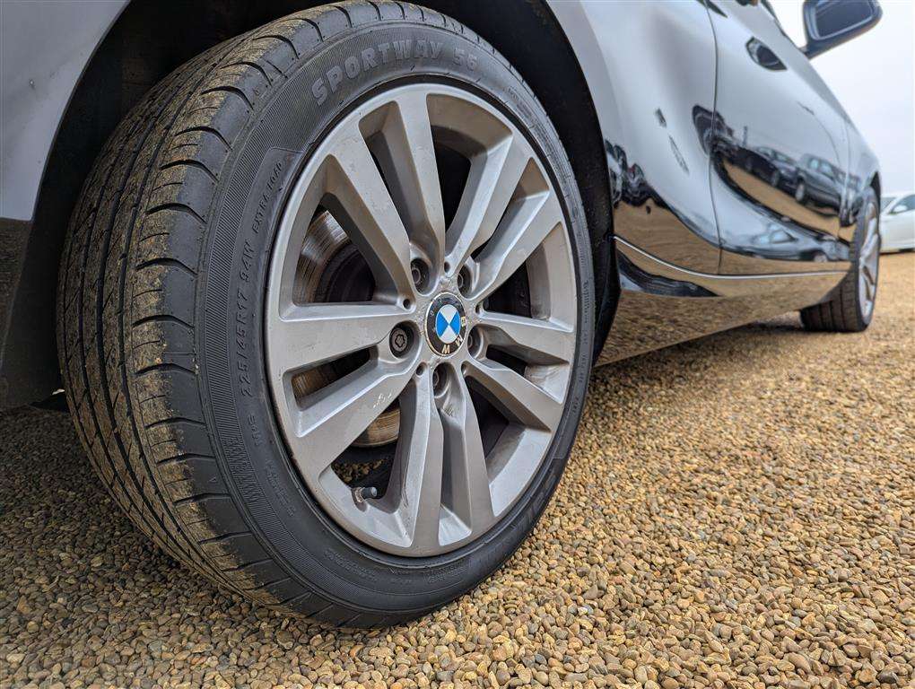 <p>2015 BMW 118I SPORT</p>