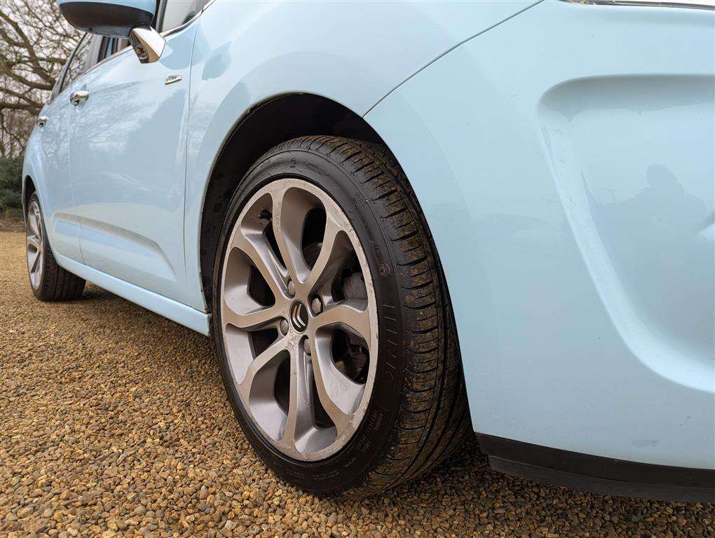 <p>2010 CITROEN C3 EXCLUSIVE HDI</p>
