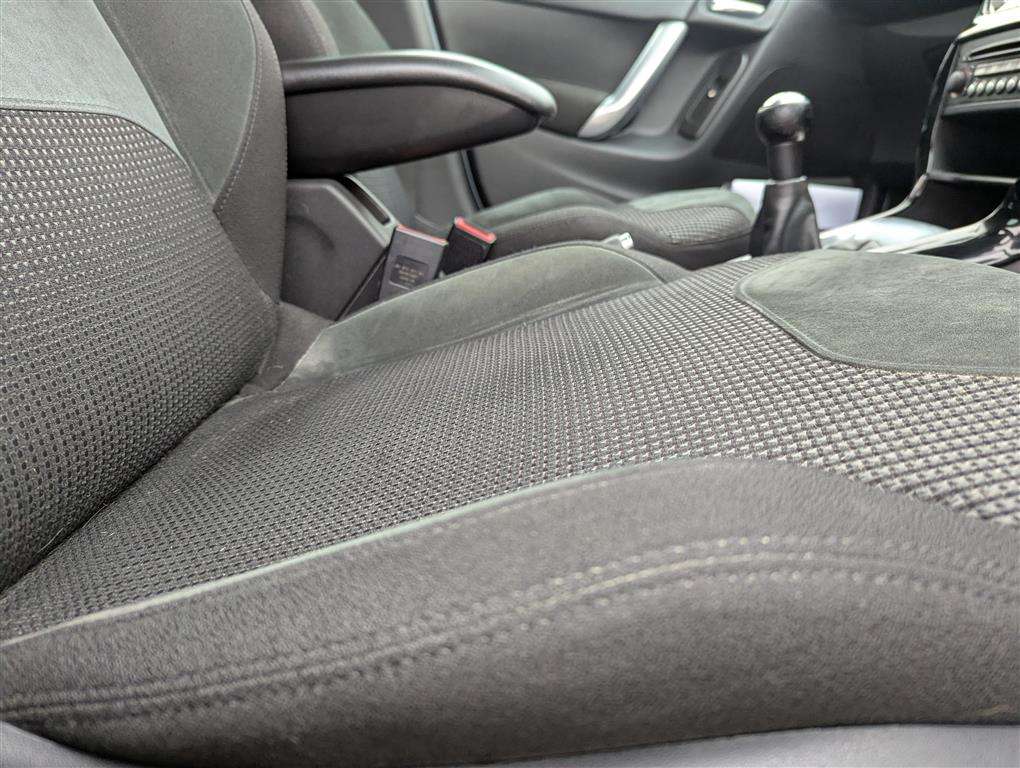 <p>2010 CITROEN C3 EXCLUSIVE HDI</p>