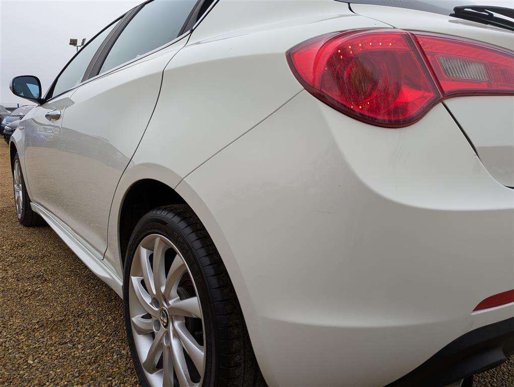 <p>2012 ALFA ROMEO GIULIETTA VELOCE JTDM-2</p>