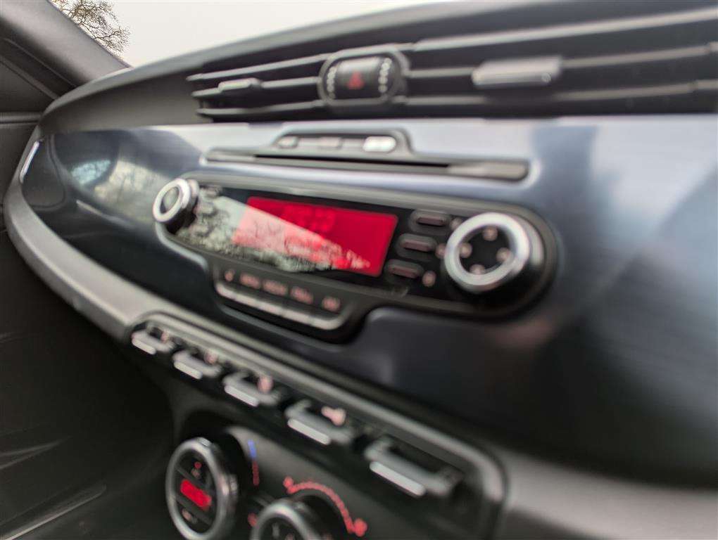 <p>2012 ALFA ROMEO GIULIETTA VELOCE JTDM-2</p>