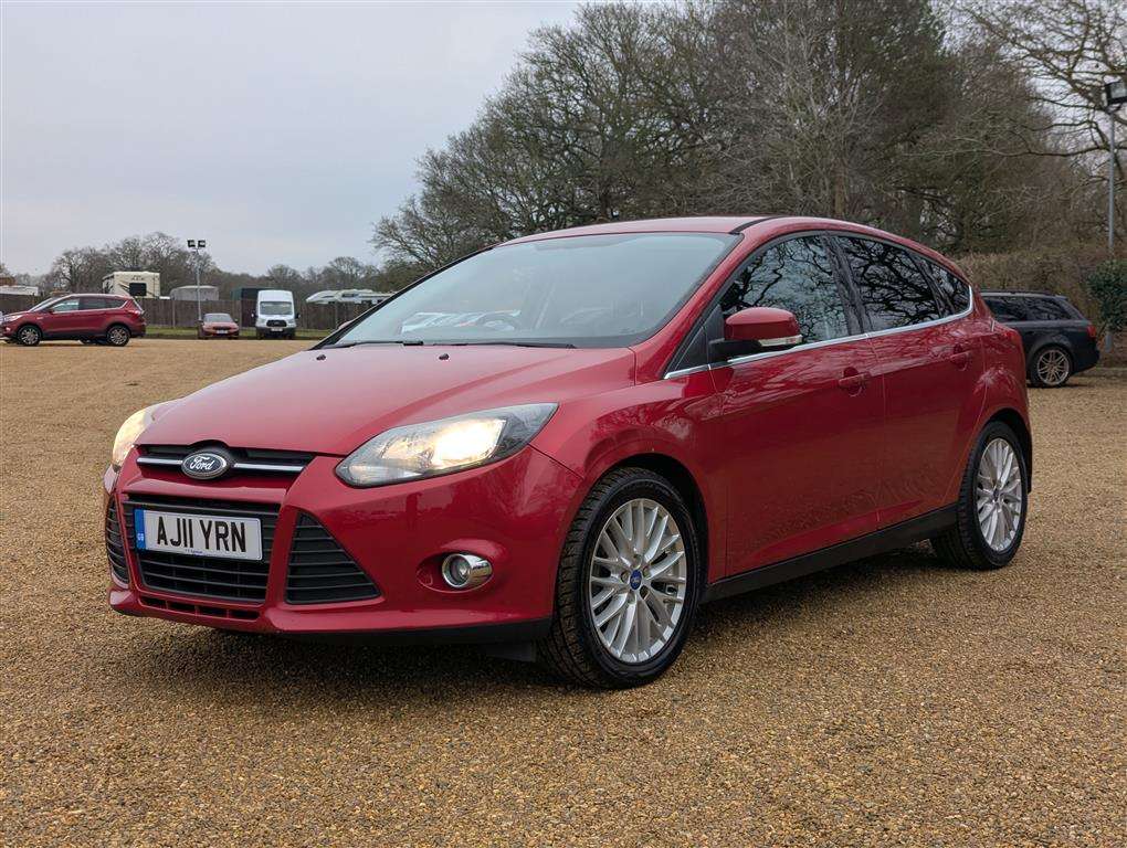 <p>2011 FORD FOCUS ZETEC 125</p>