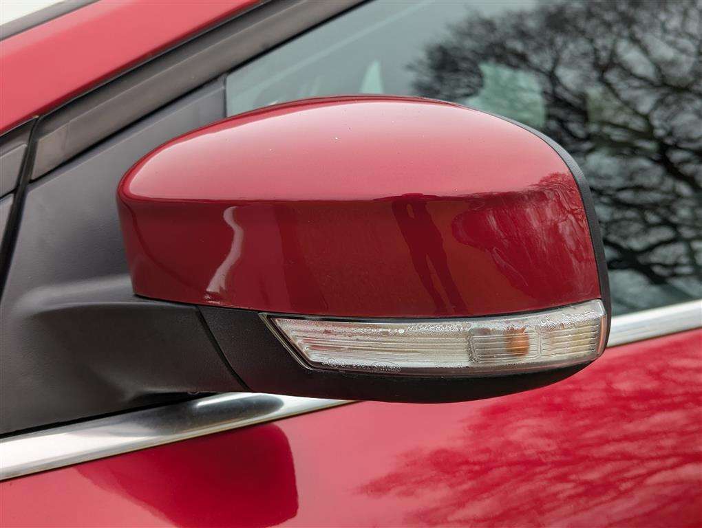 <p>2011 FORD FOCUS ZETEC 125</p>
