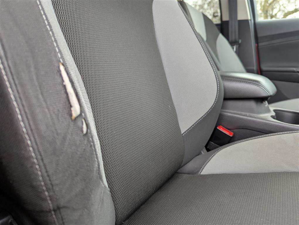 <p>2011 FORD FOCUS ZETEC 125</p>