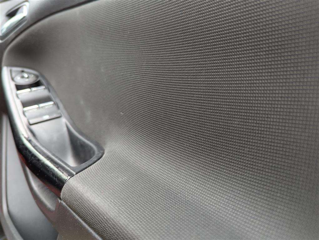 <p>2011 FORD FOCUS ZETEC 125</p>