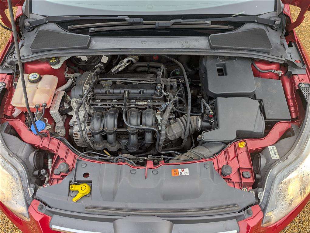 <p>2011 FORD FOCUS ZETEC 125</p>