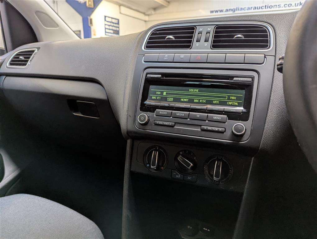 <p>2013 VOLKSWAGEN POLO MATCH EDITION</p>
