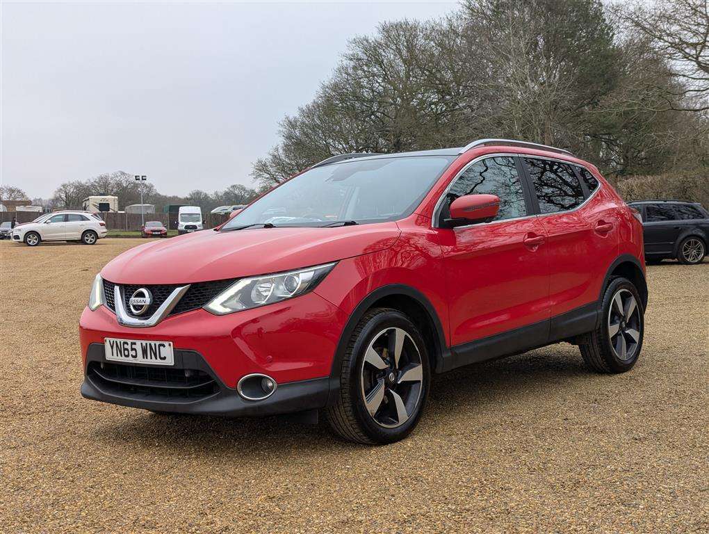 <p>2016 NISSAN QASHQAI N-TEC + DCI</p>
