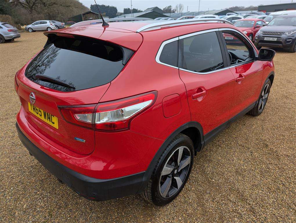<p>2016 NISSAN QASHQAI N-TEC + DCI</p>