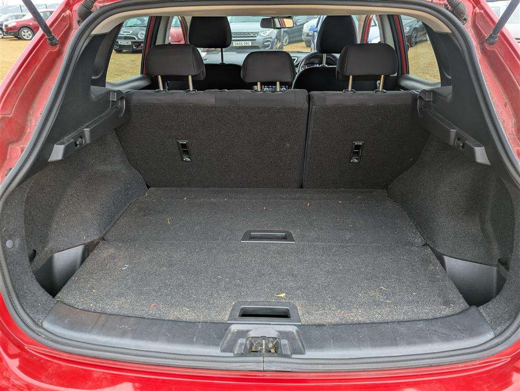 <p>2016 NISSAN QASHQAI N-TEC + DCI</p>