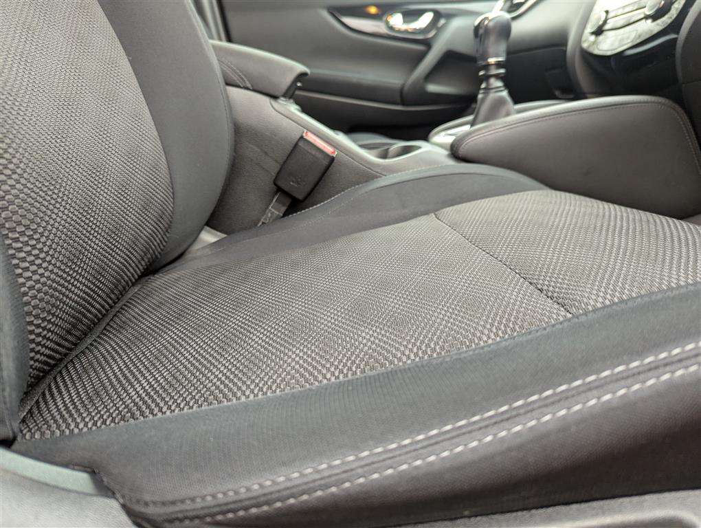 <p>2016 NISSAN QASHQAI N-TEC + DCI</p>