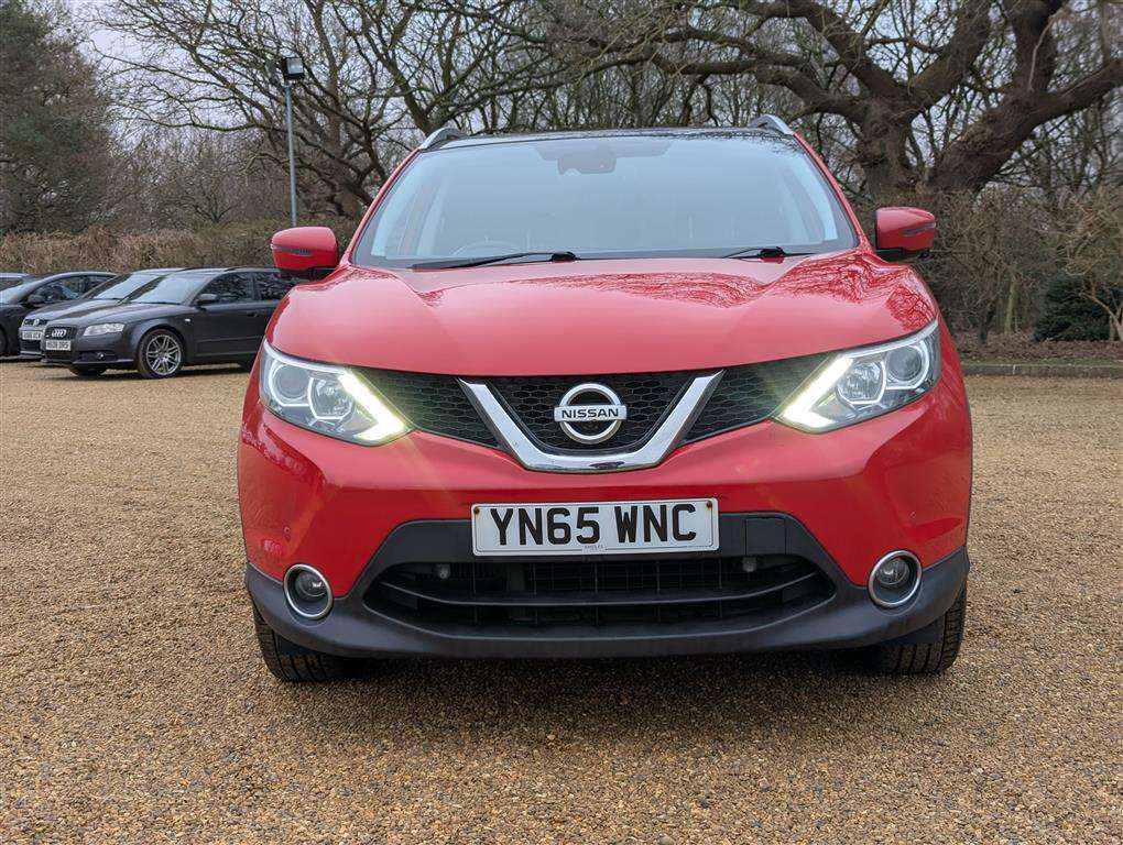 <p>2016 NISSAN QASHQAI N-TEC + DCI</p>