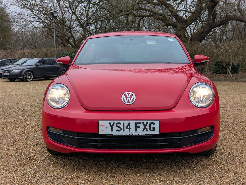 <p>2014 VOLKSWAGEN BEETLE TSI</p>