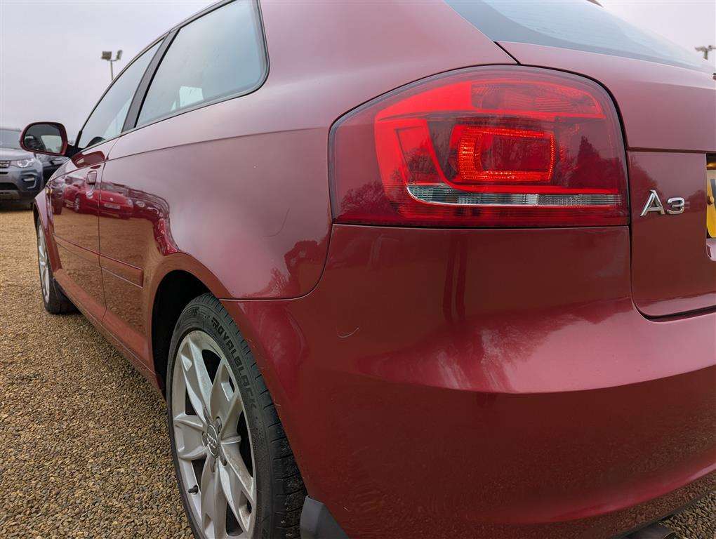<p>2009 AUDI A3 SPORT 138 TDI</p>