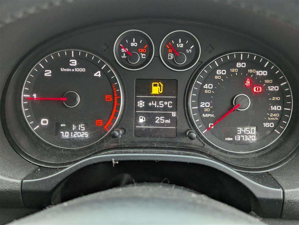 <p>2009 AUDI A3 SPORT 138 TDI</p>