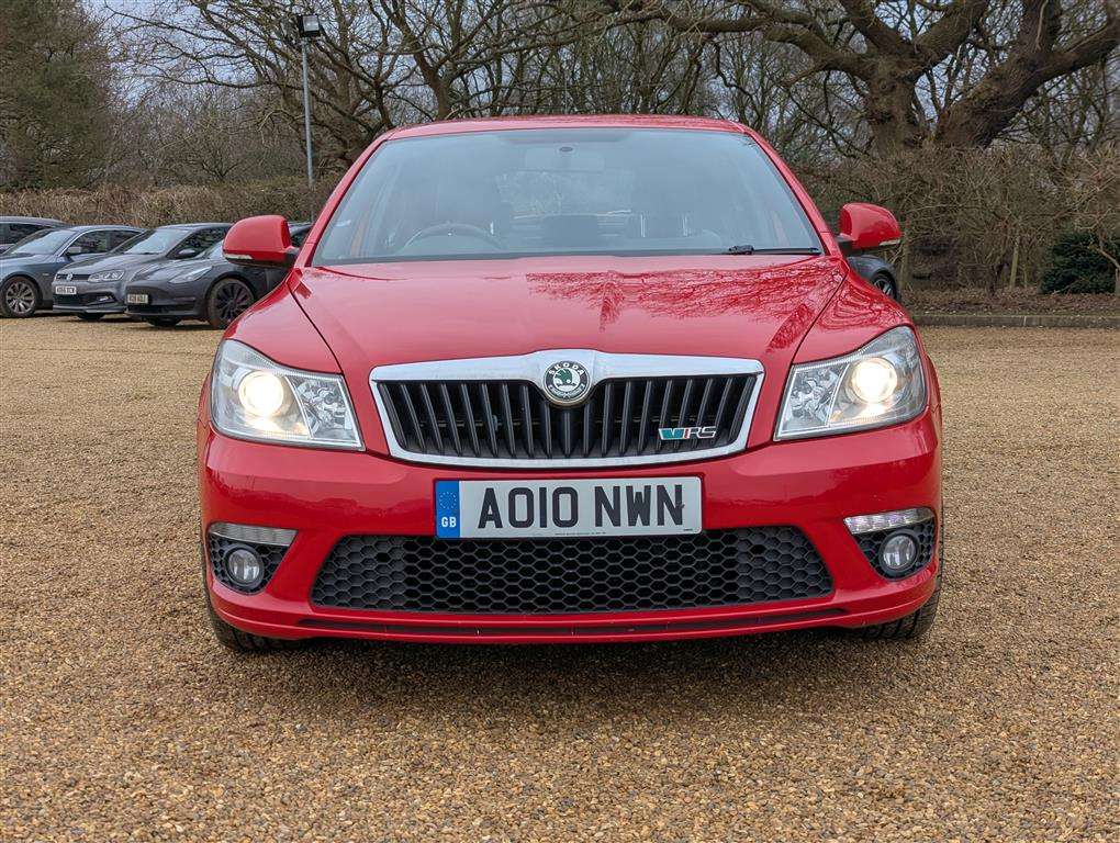 <p>2010 SKODA OCTAVIA VRS TDI CR</p>