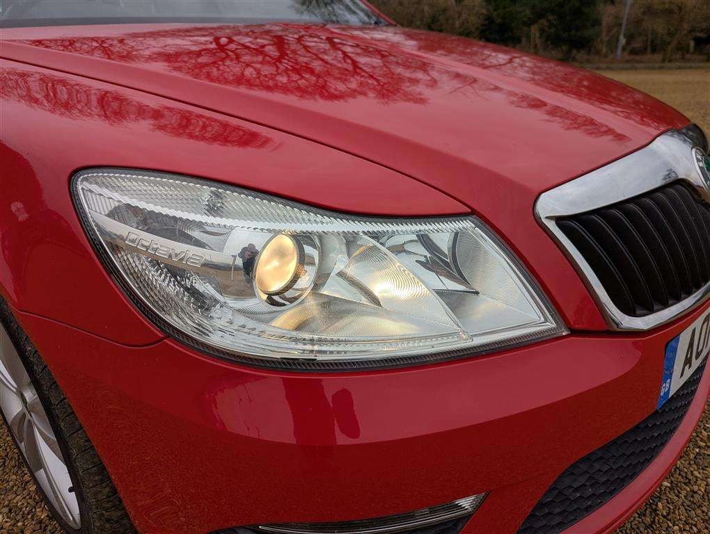 <p>2010 SKODA OCTAVIA VRS TDI CR</p>