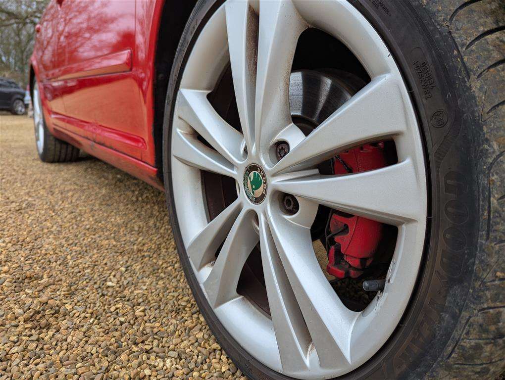 <p>2010 SKODA OCTAVIA VRS TDI CR</p>
