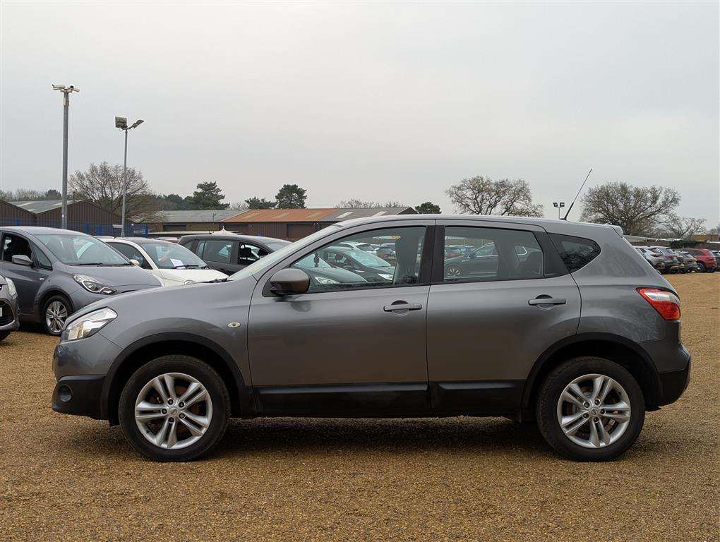 <p>2012 NISSAN QASHQAI ACENTA DCI</p>