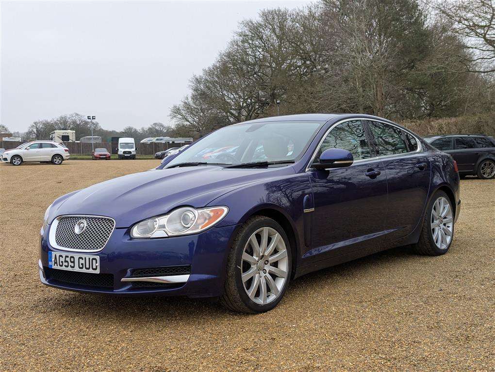 <p>2010 JAGUAR XF PREMIUM LUXURY V6 AUTO</p>