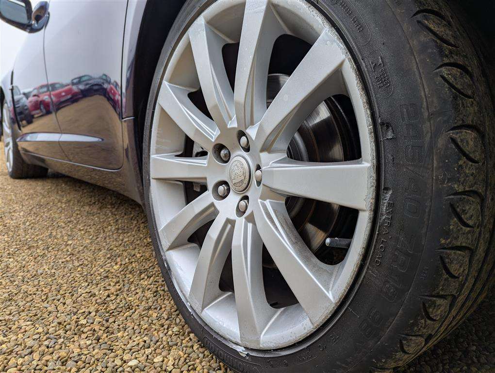 <p>2010 JAGUAR XF PREMIUM LUXURY V6 AUTO</p>