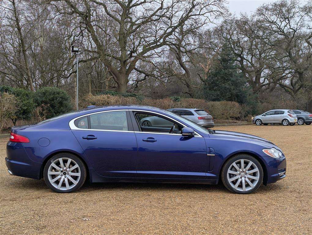 <p>2010 JAGUAR XF PREMIUM LUXURY V6 AUTO</p>