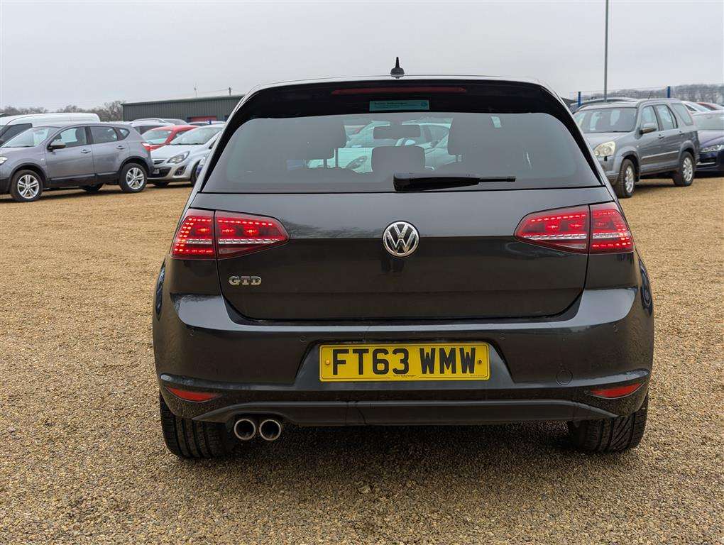 <p>2014 VOLKSWAGEN GOLF GTD</p>
