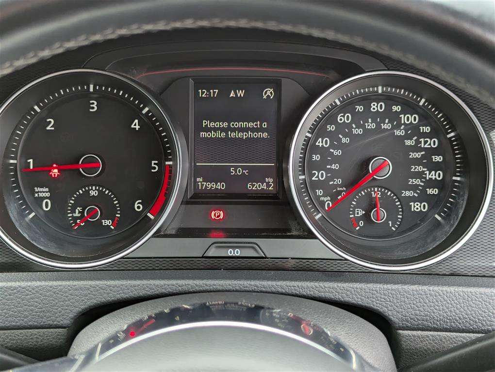<p>2014 VOLKSWAGEN GOLF GTD</p>