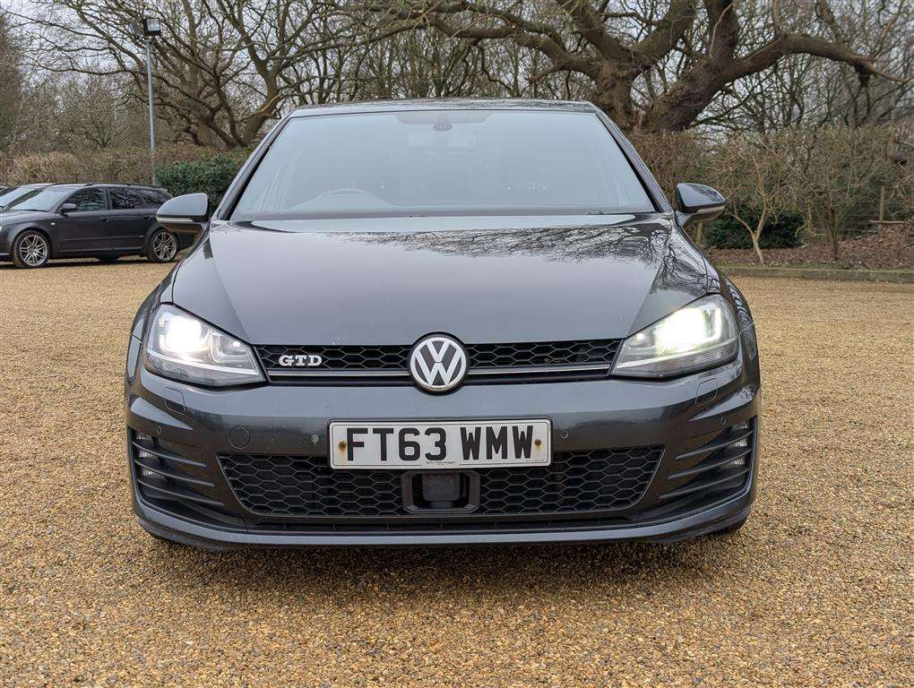 <p>2014 VOLKSWAGEN GOLF GTD</p>
