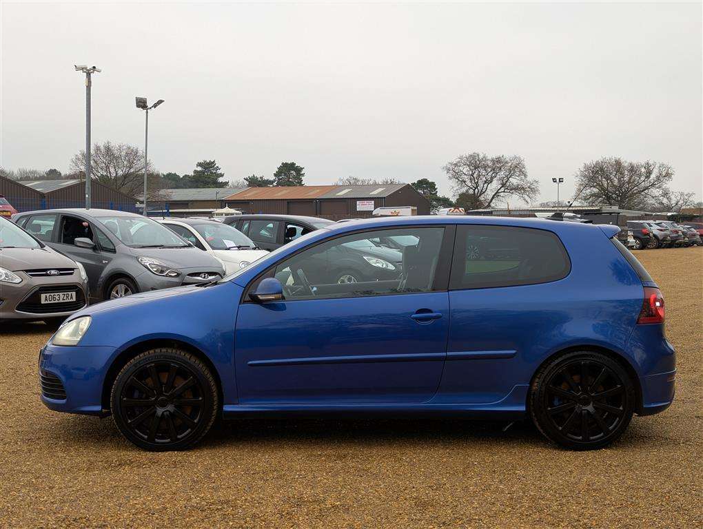 <p>2008 VOLKSWAGEN GOLF R32</p>