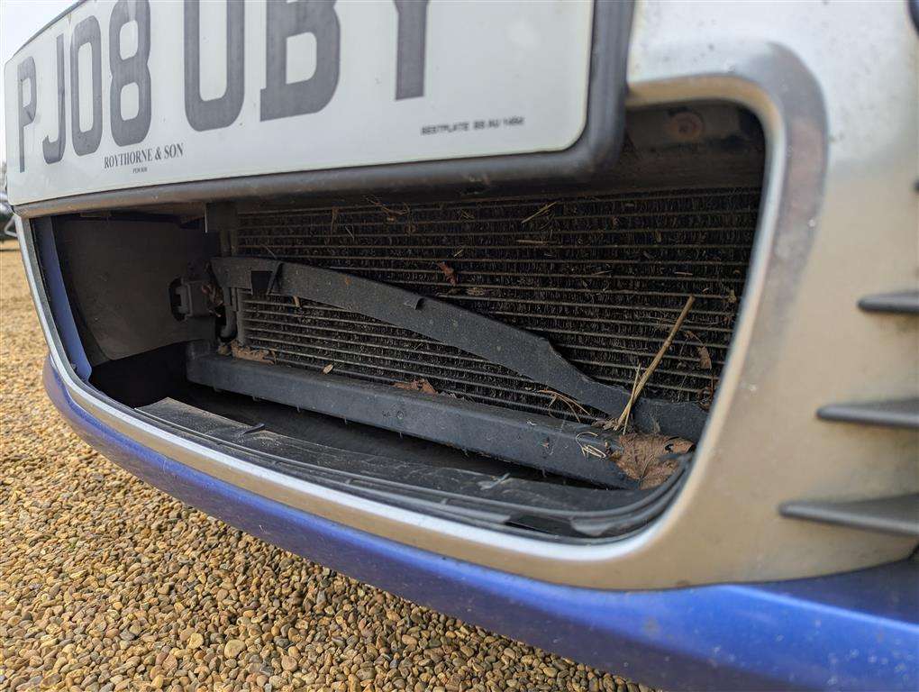 <p>2008 VOLKSWAGEN GOLF R32</p>