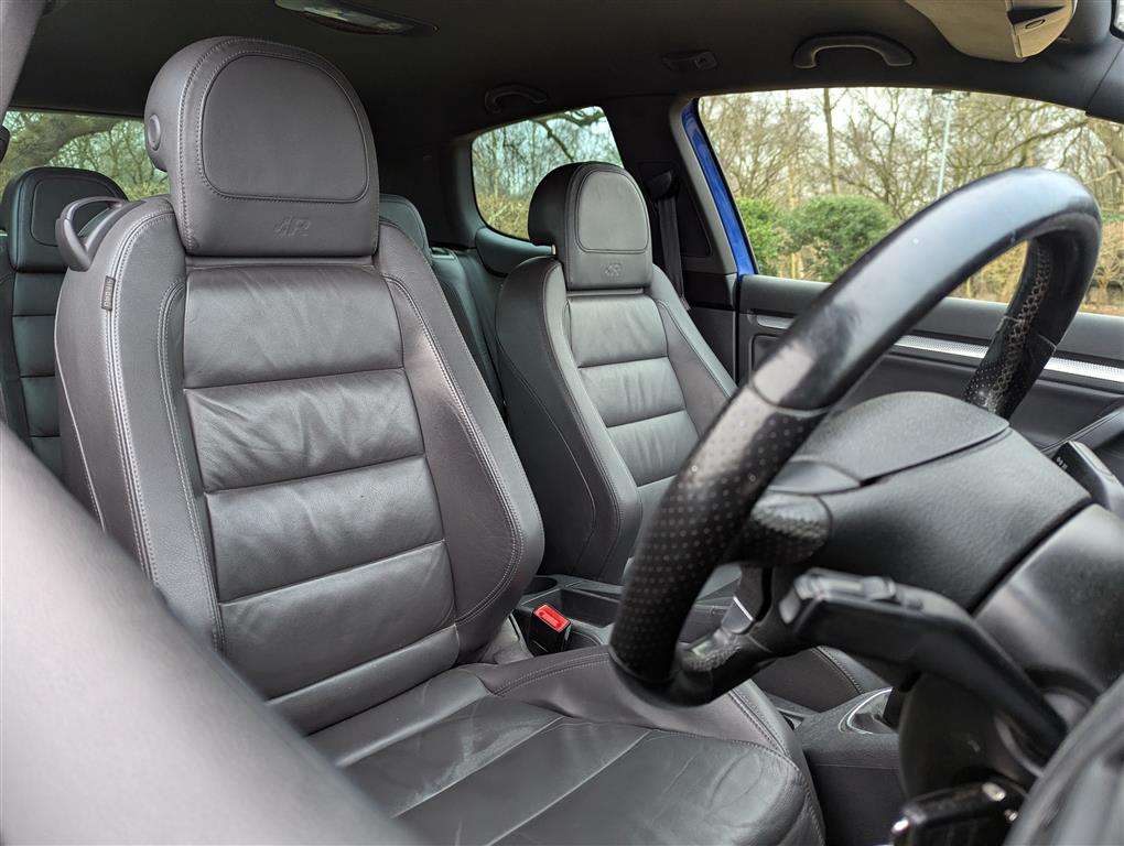 <p>2008 VOLKSWAGEN GOLF R32</p>