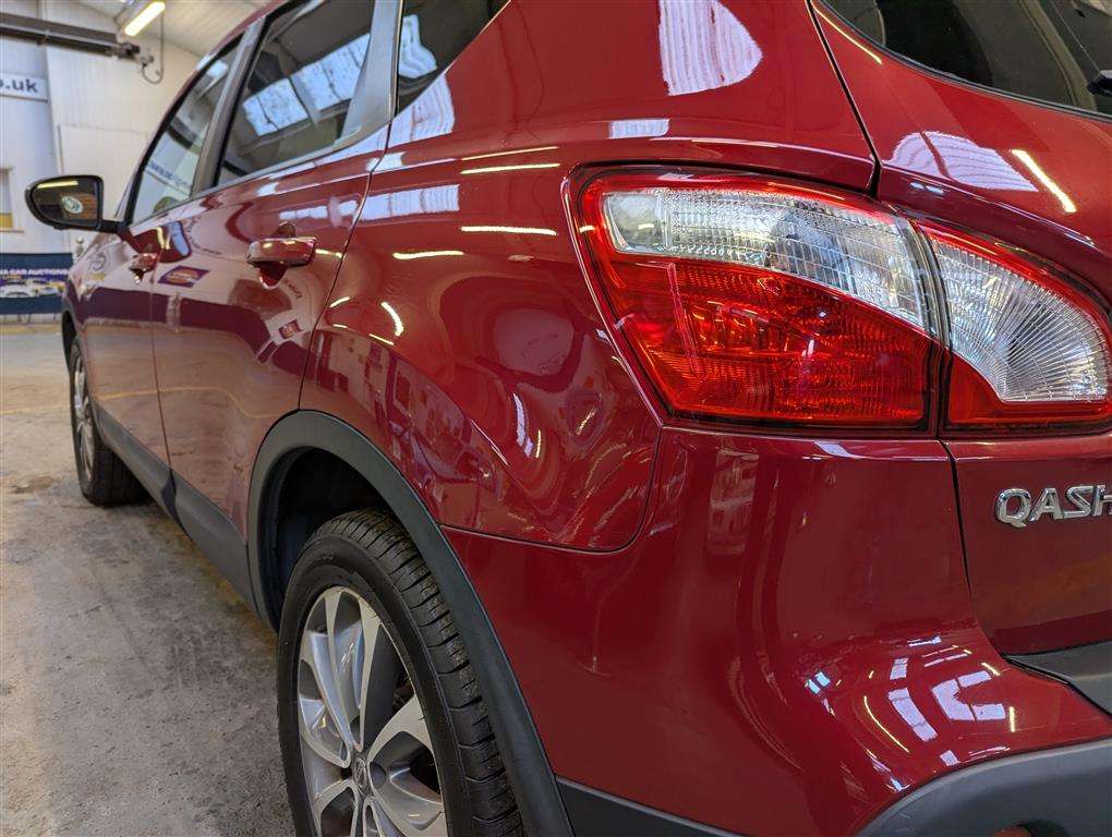 <p>2012 NISSAN QASHQAI TEKNA IS DCI 4X4</p>