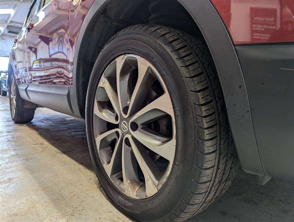 <p>2012 NISSAN QASHQAI TEKNA IS DCI 4X4</p>
